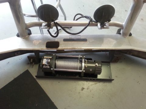 1992 Ford Bronco - fit is going to be tight, so the bumper itself will need to be trimmed to accommodate the winch lever and mount.