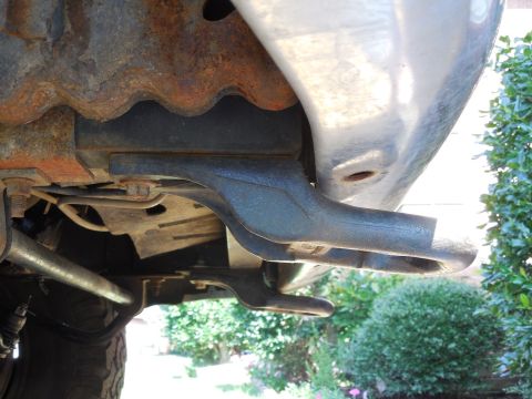 1983 Ford Bronco - No modifications to the frame or bumper. If this bumper had a factory-style air dam , it would require only minor mods. And it doesn't inte…