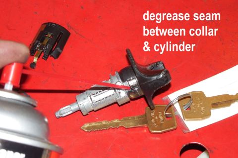 1983 Ford Bronco - Use brake cleaner liberally (in a ventilated area where the overspray & drips won't damage anything) to clean all the old grease & worn met…