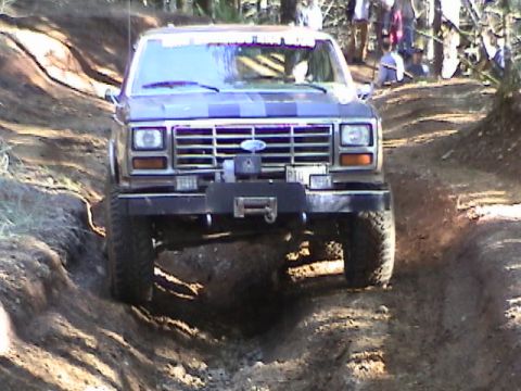 1978 Ford Bronco - Ken K. again heading up a trail 2-8-03. Those ruts are fun.