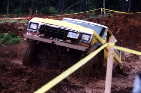 1978 Ford Bronco - Coming out of the hole at the first 4x4 War.