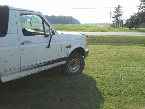 1996 Ford Bronco - Just dipped a toe in the mud