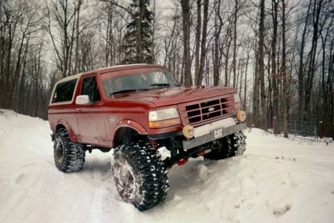 1995 Ford Bronco photo