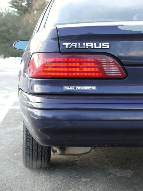 1993 Ford Taurus photo