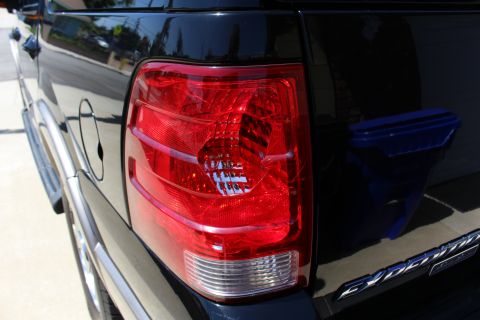 2003 Ford Expedition “TOW RIG”