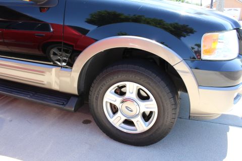 2003 Ford Expedition “TOW RIG”