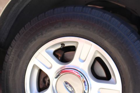 2003 Ford Expedition “TOW RIG”
