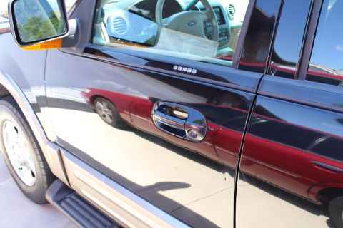 2003 Ford Expedition “TOW RIG”