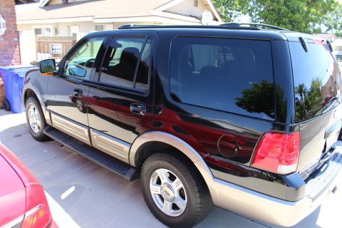 2003 Ford Expedition “TOW RIG”