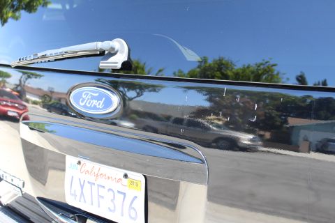 2003 Ford Expedition “TOW RIG”
