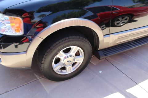2003 Ford Expedition “TOW RIG”