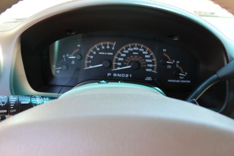 2003 Ford Expedition “TOW RIG”
