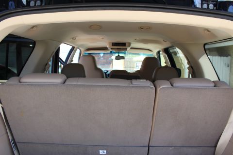 2003 Ford Expedition “TOW RIG”