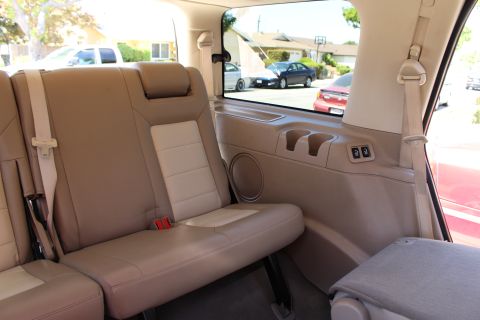 2003 Ford Expedition “TOW RIG”