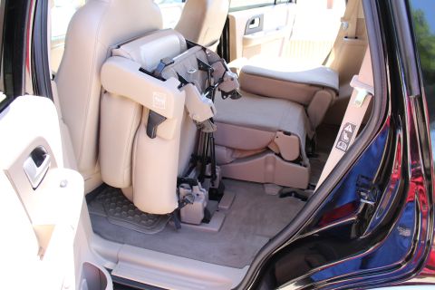 2003 Ford Expedition “TOW RIG”
