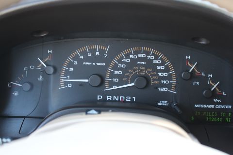 2003 Ford Expedition “TOW RIG”