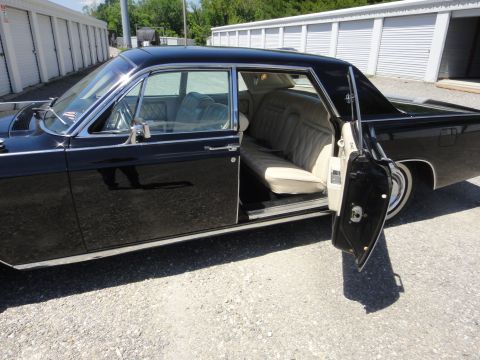 1968 Lincoln Continental photo