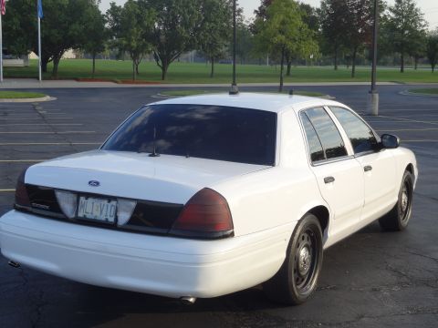 2007 Ford Crown Victoria photo