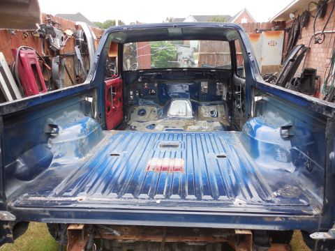 1993 Ford Bronco - The doors came off moments later. Removing the windshield took a couple of hours.