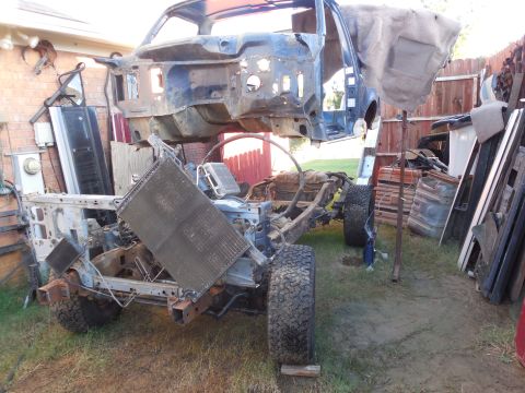 1993 Ford Bronco - This electric 2-post lift is endlessly useful. [url=https://www.supermotors.net/registry/media/309865] https://www.supermotors.net/getfile/…