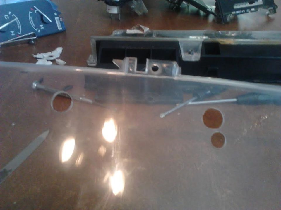 got the 2 holes drilled. I marked them off quite abit so I drilled them bigger till they fit