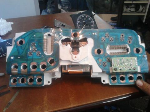 1990 Ford F-250 - all assembled minus the shift indicator which I don't have at the moment. the 96 one wont work because the PSOM hits so theres a possibilit…