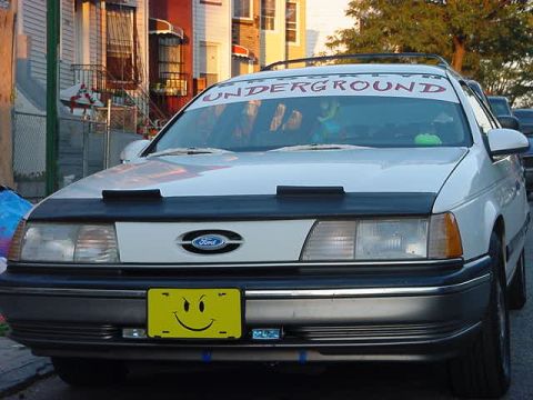 1991 Ford Taurus