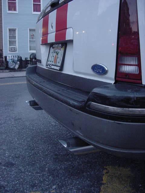 1991 Ford Taurus - Tha dual pipes!!!