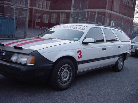 1991 Ford Taurus - Three iz ma lucky #!