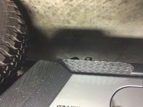 2014 Jeep Wrangler - 2014 JKU Rubicon rock slider mud rock deflector welded, herculined, installed