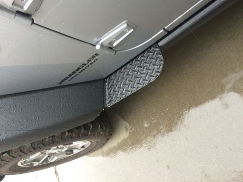 2014 Jeep Wrangler - 2014 JKU Rubicon rock slider mud rock deflector welded, herculined, installed