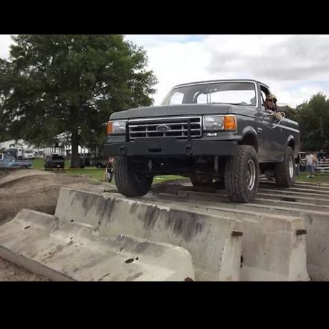 1988 Ford Bronco photo