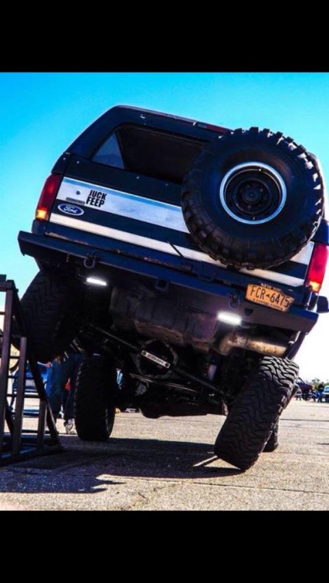 1995 Ford Bronco photo