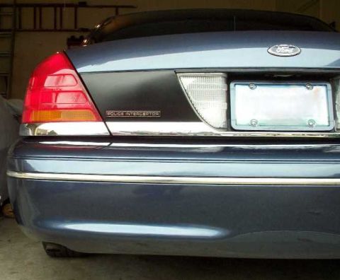 1998 Ford Crown Victoria - The taillamps and fascia for a 1998 P71.
