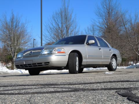 2001 Ford Crown Victoria