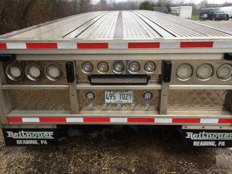 2003 Peterbilt 379