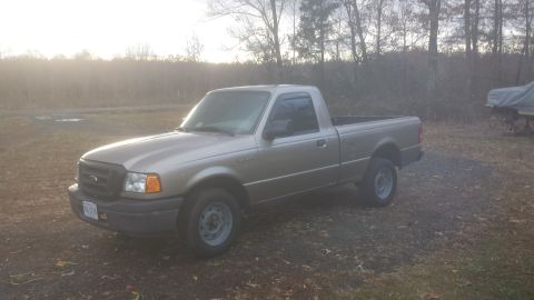 1991 Ford Bronco - This is a Ford Ranger pickup truck, not a 1991 Ford Bronco.