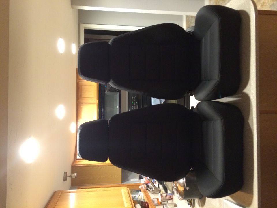 Corbeau Sport Seat Black Cloth