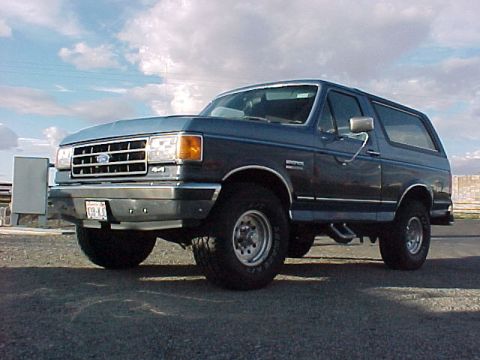 1991 Ford Bronco - Lost in the Tri-Cities, Washington