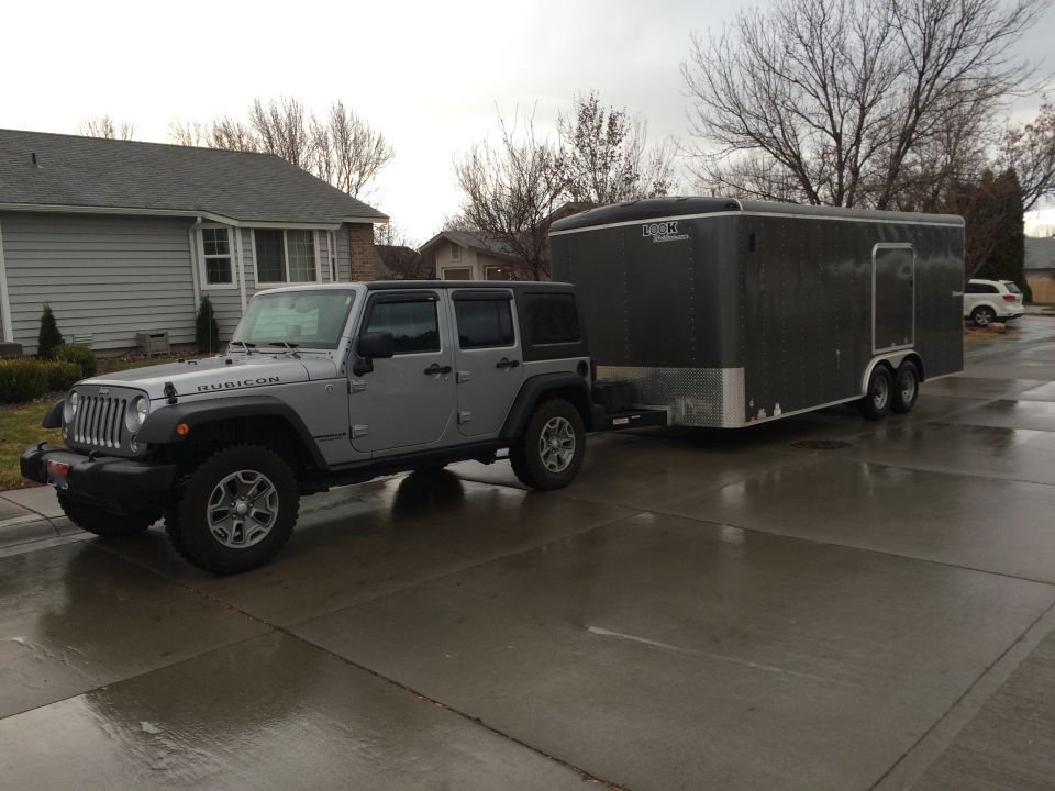Rubi pulling 20' enclosed trailer