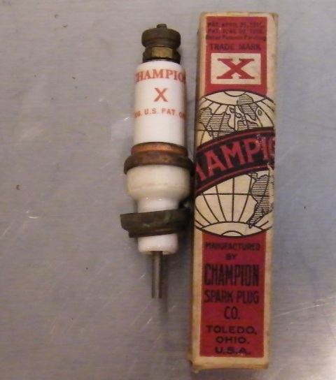 1915 Ford Model T - Champion X spark plug with its original packaging box from Champion Spark Plug Co., Toledo, Ohio.