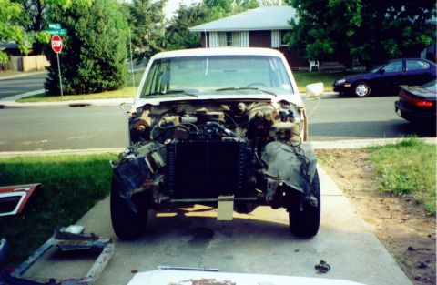 1981 Ford Bronco - This 1981 Ford Bronco is undergoing a total body rework, with its front end completely disassembled.