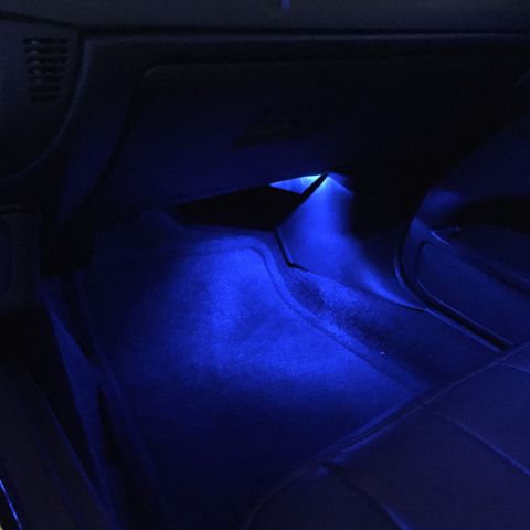 2007 Ford Crown Victoria - Blue LED lighting is installed on the interior floor and under the dashboard.