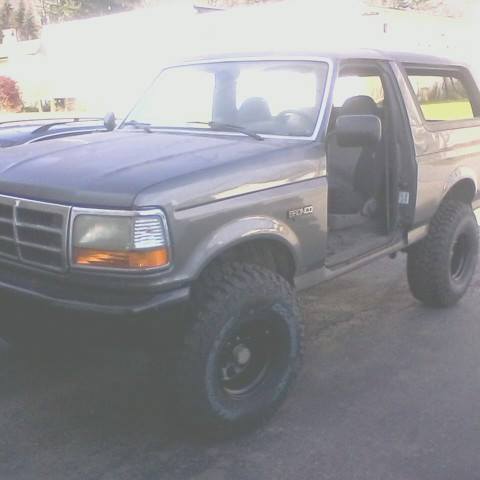1992 Ford Bronco photo