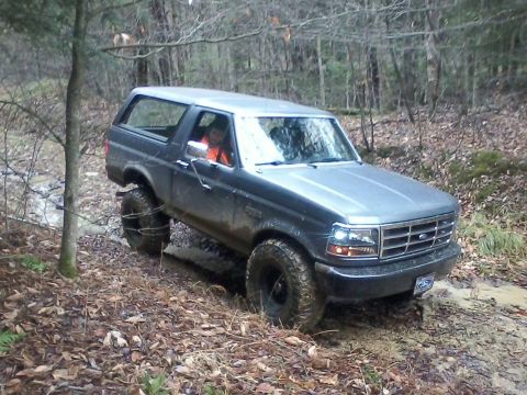 1992 Ford Bronco photo