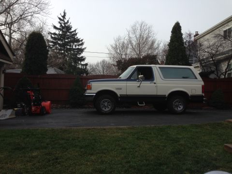 1989 Ford Bronco - Had to take her out and show her off.
