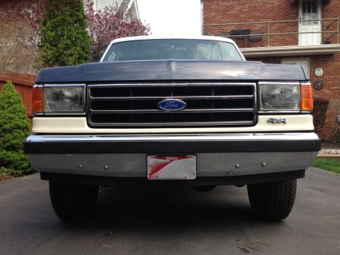1989 Ford Bronco - Fixed sagging bumper.