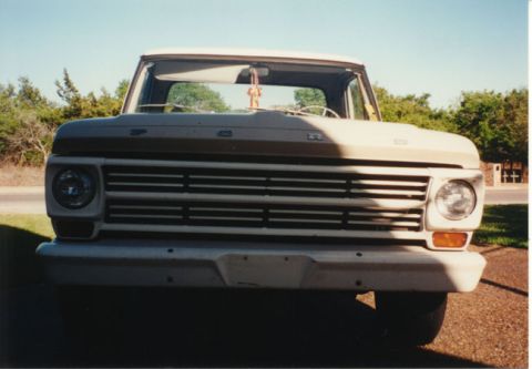 1968 Ford F-100 - The front grille and headlight design of this truck suggest it is a 1967 model, not a 1968.