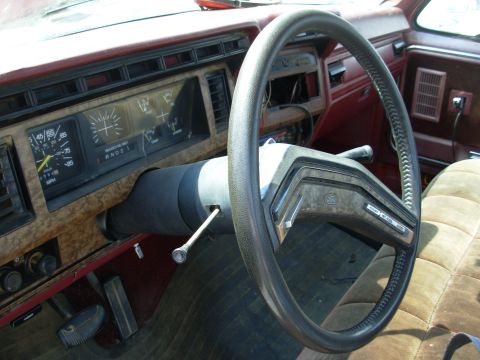 1983 Ford Bronco - Cruise non-Tilt Column I used to think this didn't exist.