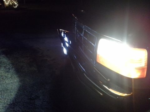 1996 Ford Bronco - Lightbar mounted up and lights wired up